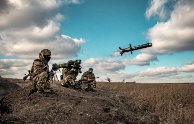 Страны Прибалтики направят Украине ракеты для комплексов Javelin и Stinger