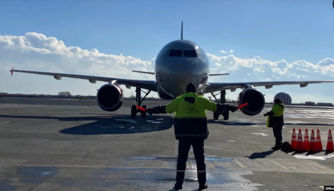 Авиакомпания Flyone Armenia планирует выполнять регулярные рейсы в Грузию