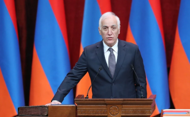 Пятый президент Армении Ваагн Хачатрян вступил в должность
