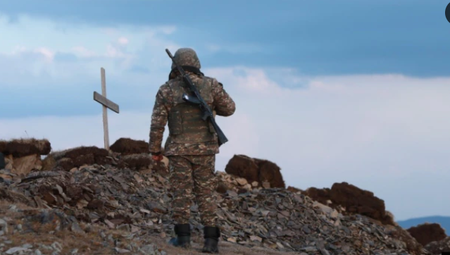 Конфликт в Карабахе: с армянской стороны погибли двое военных