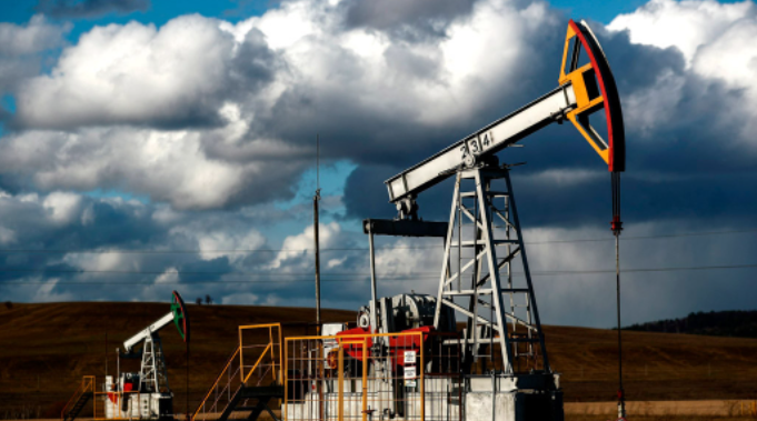Силуанов предупредил о возможном сокращении добычи нефти в России на 17%