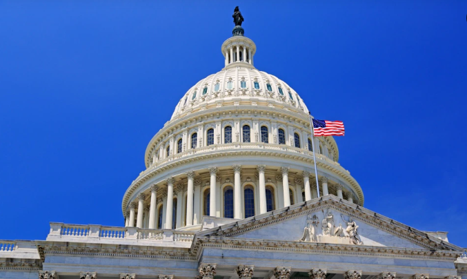 Сенат США одобрил новый пакет помощи Украине в 40 млрд долларов