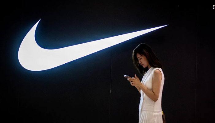 Nike и Marks & Spencer уходят из России