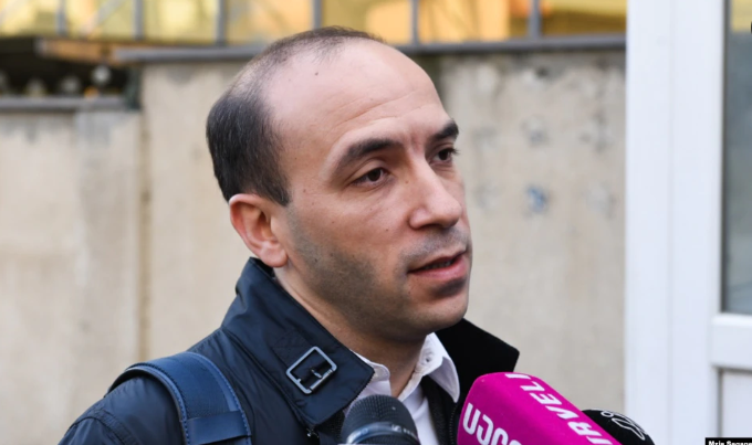 Адвокат Дмитрий Садзаглишвили: Саакашвили потерял сознание в больнице