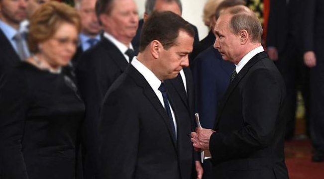 Как Кремль пытался имперский фальстарт шутовским “подвигом” перекрыть