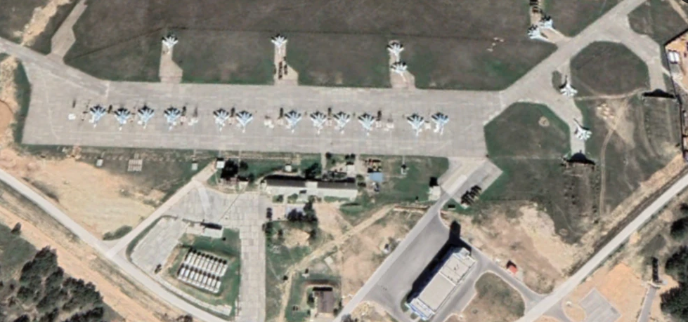 В Севастополе прогремели взрывы в районе военного аэродрома «Бельбек»