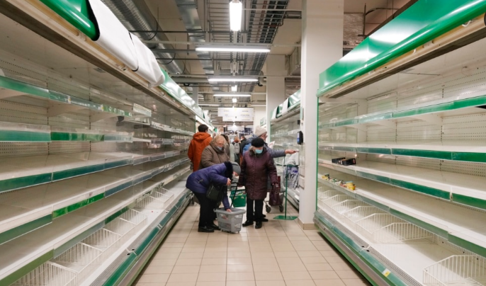 Bloomberg спрогнозировал российской экономике рецессию до 2030 года