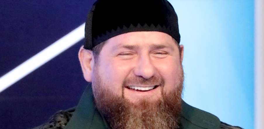 Кадыров может получить титул "отца народа" в Конституции Чечни