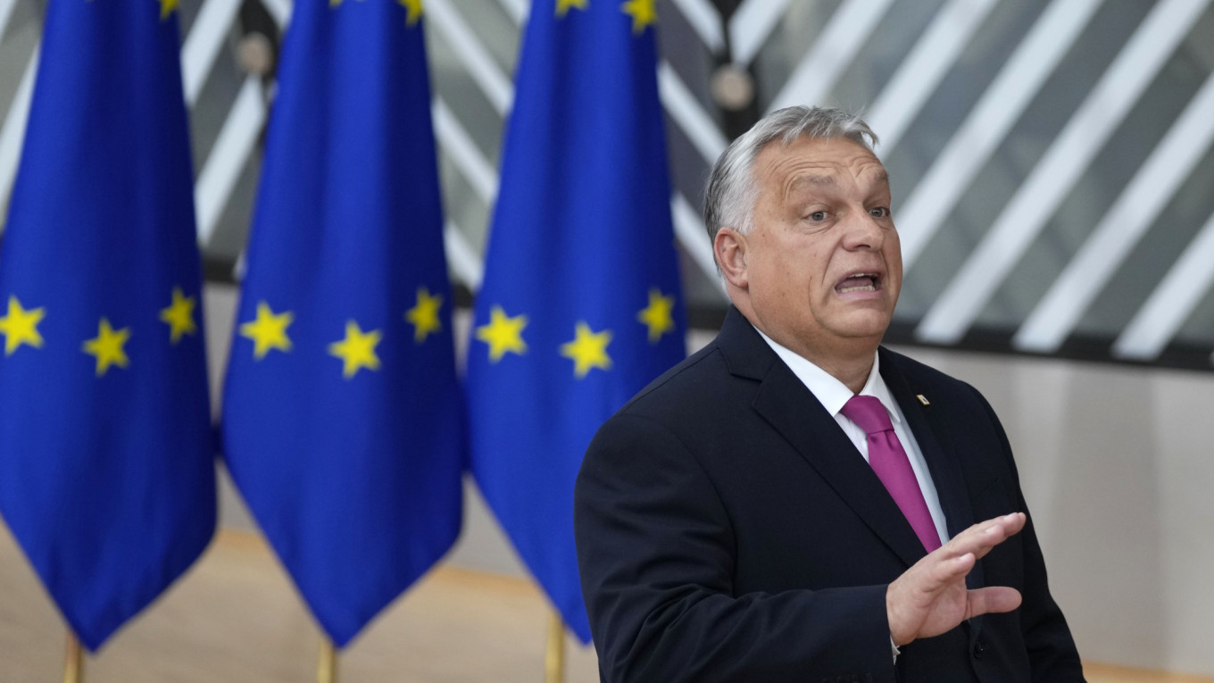 Страны ЕС не смогли утвердить помощь Украине на 50 млрд евро из-за Венгрии