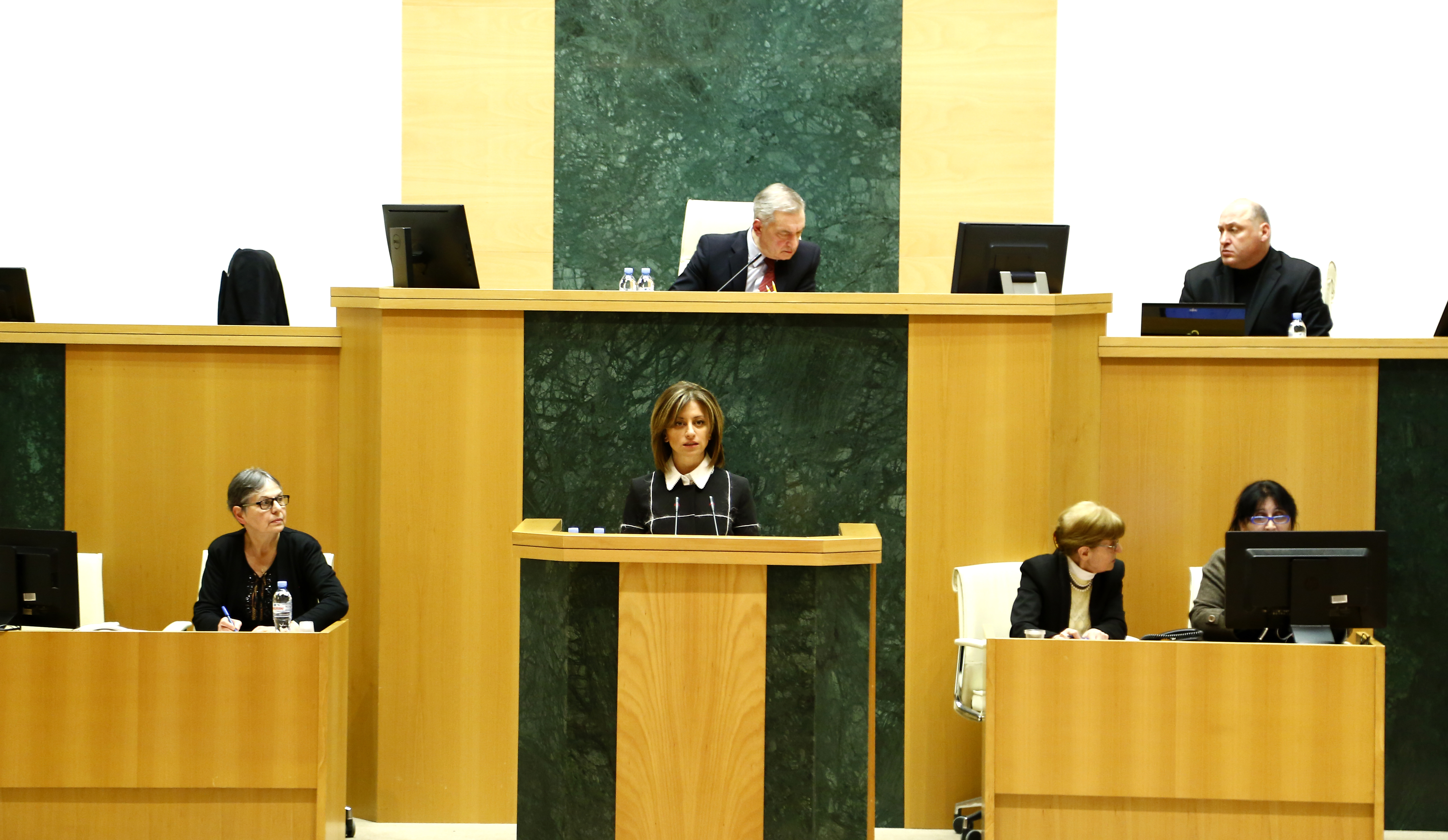 "ზოგიერთი მომსახურეობის არა მხოლოდ რაოდენობა, არამედ ფასიც ხელოვნურად იყო გაზრდილი"