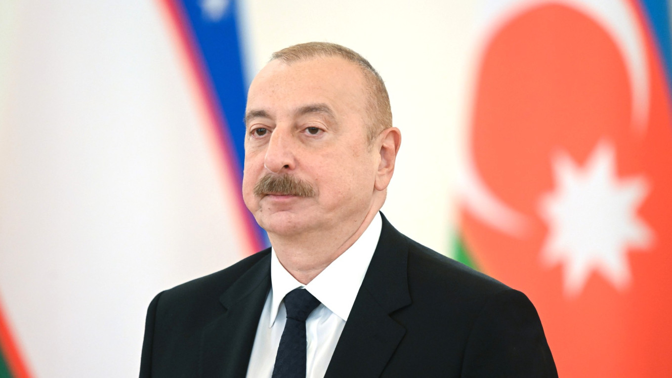 ალიევმა ყარაბაღს ჩაბარება მოსთხოვა და ომით დაემუქრა