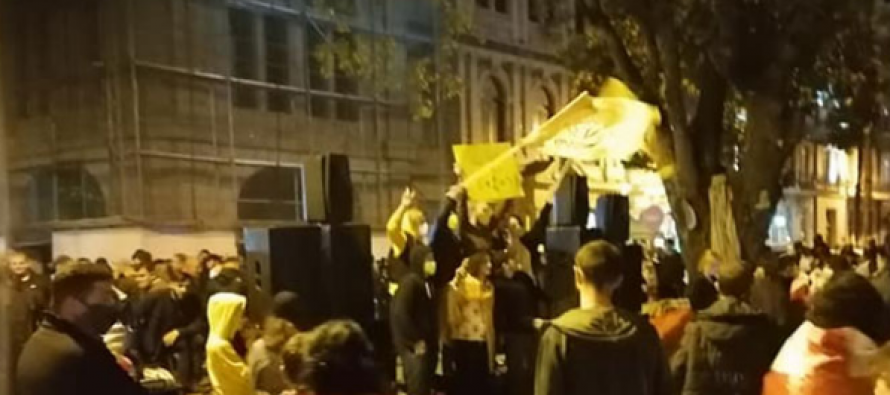 აჭარის მთავრობის სახლთან კარავი გაშალეს
