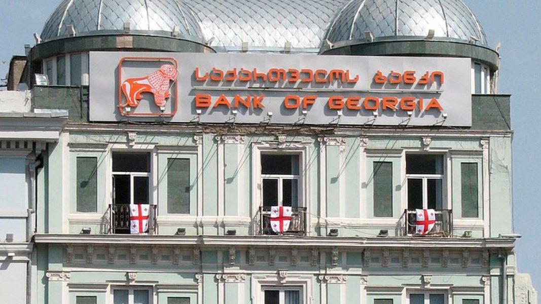 Крупнейший банк Грузии ограничил российским клиентам покупки предметов роскоши