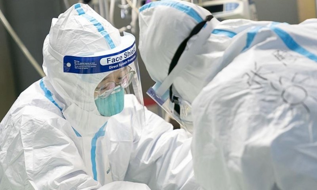 ამირან გამყრელიძე: „კორონავირუსის შემთხვევების 81% სრული გამოჯანმრთელებით მთავრდება“