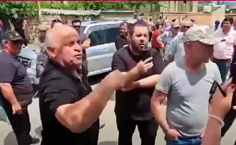 კასპში ხაბეიშვილის შეხვედრის პარალელურად ორგანიზებულ აქციაზე საჯარო მოხელეები ამოიცნეს
