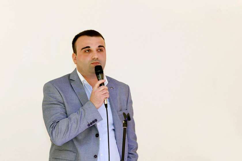 კასპის მუნიციპალიტეტის მერმა თანამდებობა დატოვა