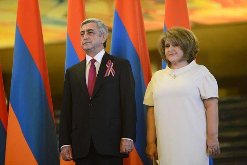 სერჟ სარგსიანის მეუღლე გარდაიცვალა