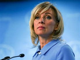 Захарова упрекнула Армению за "попытку усидеть на двух стульях"
