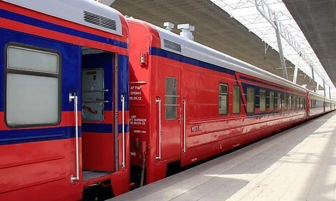 С сентября планируется запуск поезда Ереван-Тбилиси-Ереван