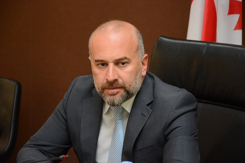 ე.წ. ოქროს ბირჟის "კლასტერი" ფართოვდება, თუმცა 11 შემთხვევის წყარო უცნობია