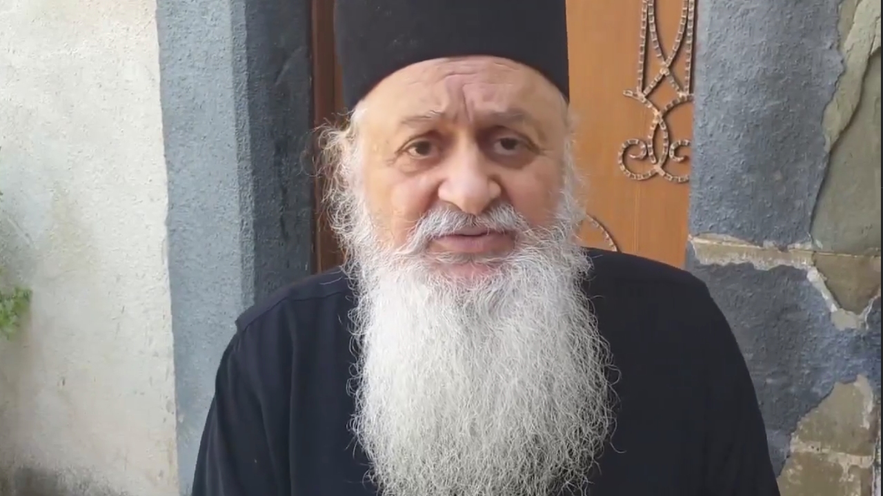 „შეწუხებული ვარ“ – მეუფე სპირიდონი ბენეფიციარზე საუბრობს, რომელმაც ძალადობის შესახებ განაცხადა