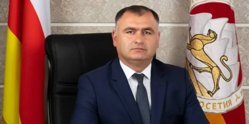 Де-факто лидера Цхинвали выписали из клиники Владикавказа