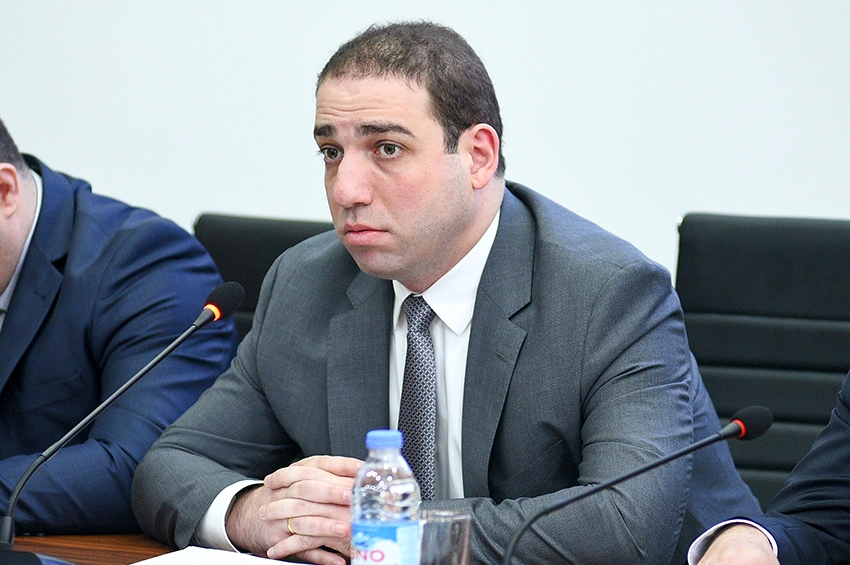გიორგი გაჩეჩილაძე: "ირაკლი შოთაძის კანდიდატურას მხარს დავუჭერ "