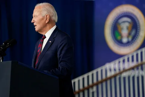 Байден превентивно помиловал ряд видных оппонентов Трампа