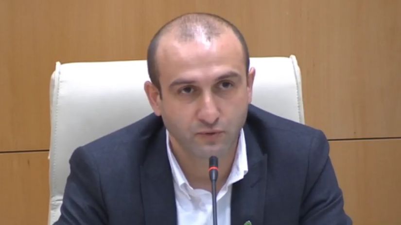 ხვიჩია: „ამათ მაიმუნობას და ვაჭრობას ვერ ავყვები, დამღალა“