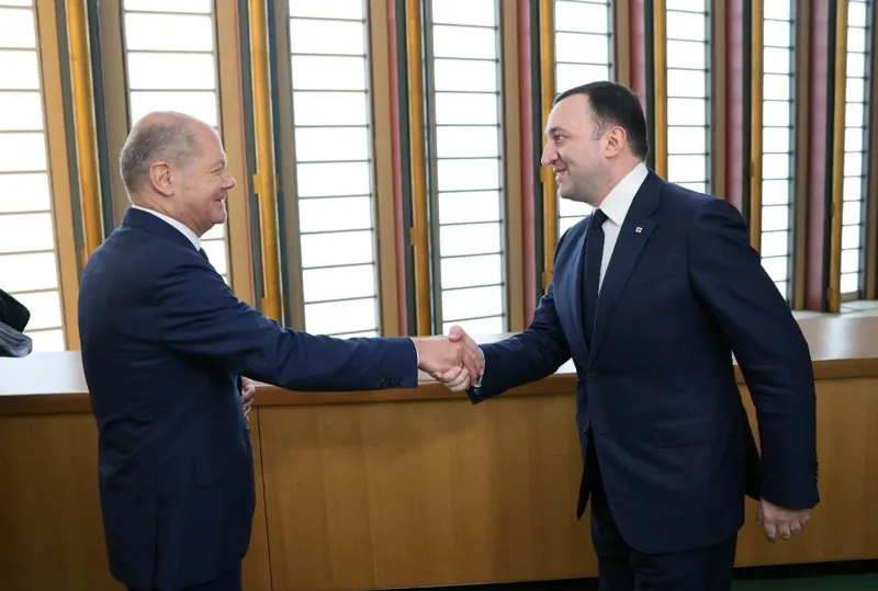 ირაკლი ღარიბაშვილი ოლაფ შოლცს შეხვდა