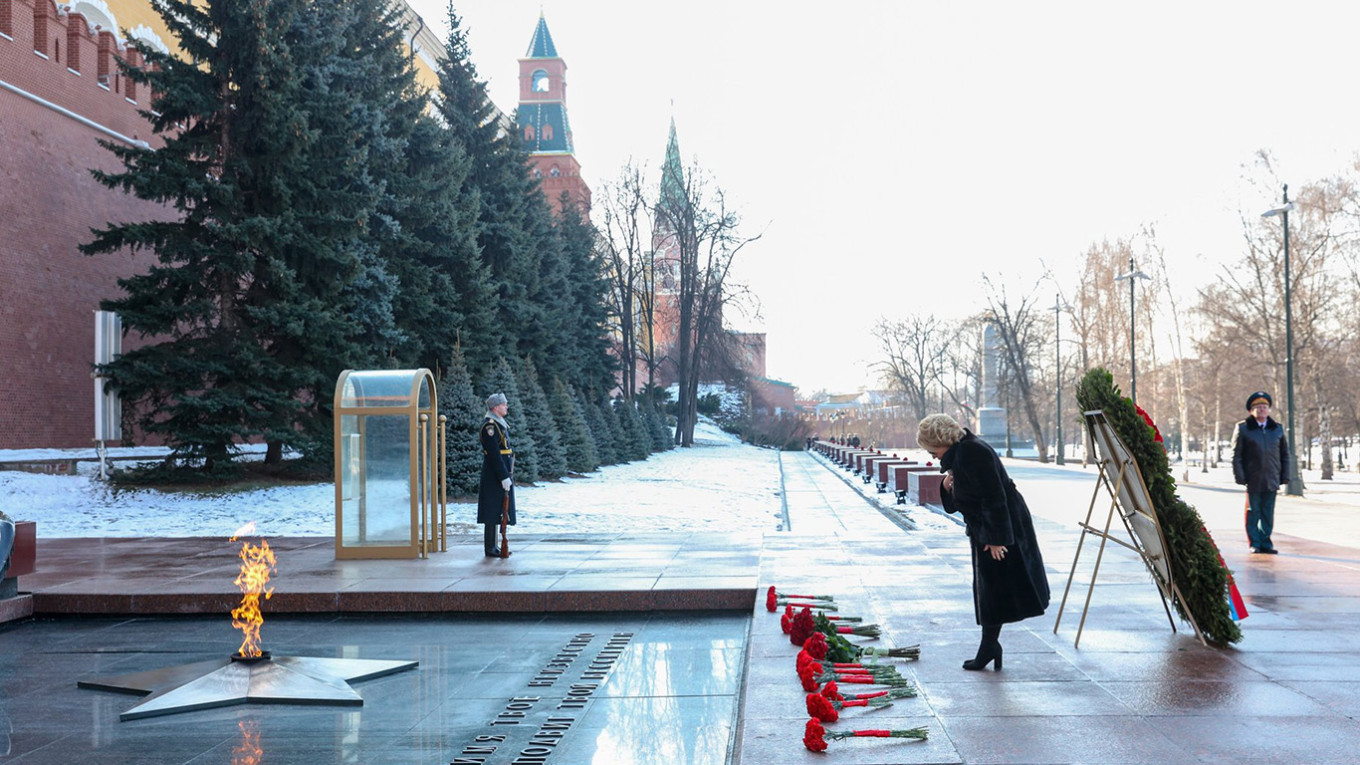 Матвиенко призвала создать новую культурную элиту из участников войны
