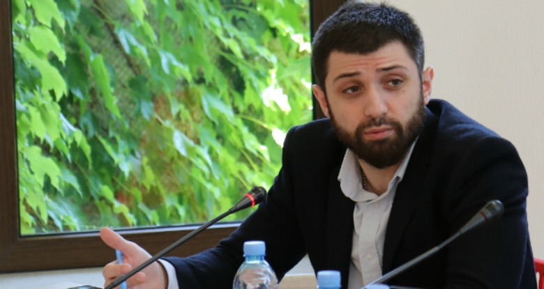 პაატა ბაირახტარი: "აღმოჩნდა, რომ საპენსიო საკითხების მოწესრიგების რეალური გეგმა არც ერთ პოლიტიკურ ძალას არ აქვს, ისინი მხოლოდ წინასაარჩევნოდ აქტიურობდნენ"