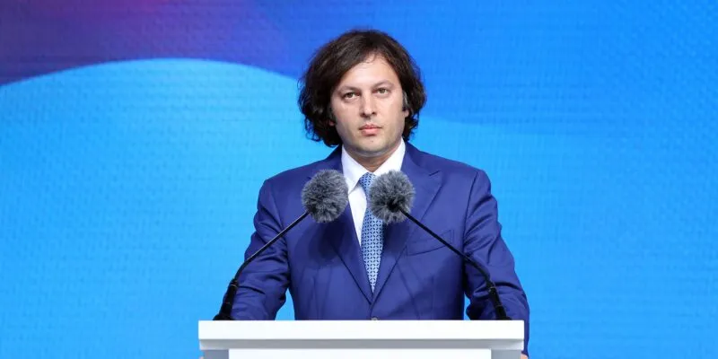 Премьер обещает, что к 2030 году выработка электроэнергии превысит потребление