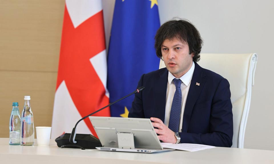 პრემიერი: აქციებში მონაწილე ახალგაზრდებს ვთავაზობ, გამოყონ 10-მდე წარმომადგენელი, რომელთანაც გავმართავ საჯარო დისკუსიას
