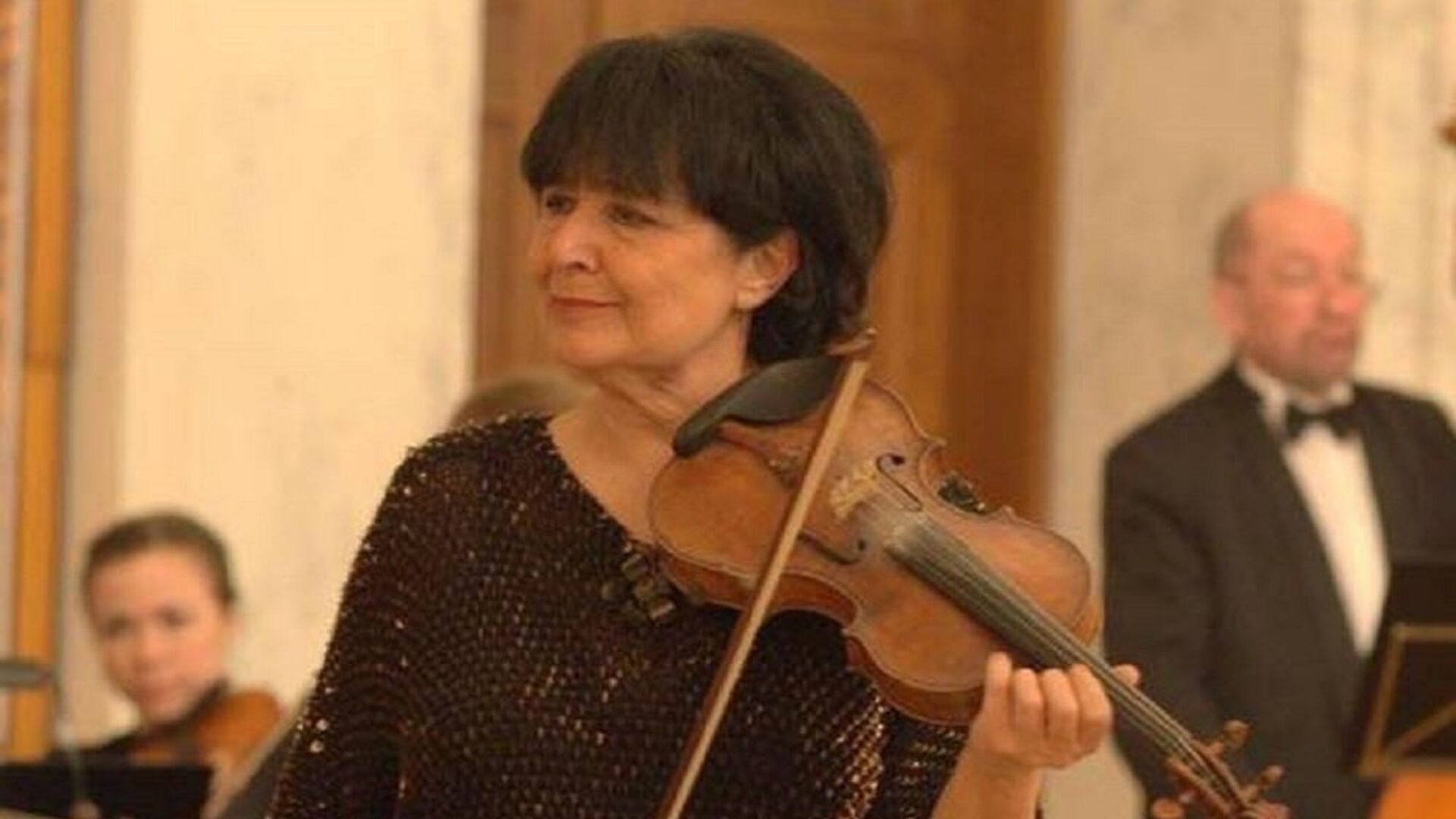 Скончалась грузинская скрипачка, дирижёр Лиана Исакадзе