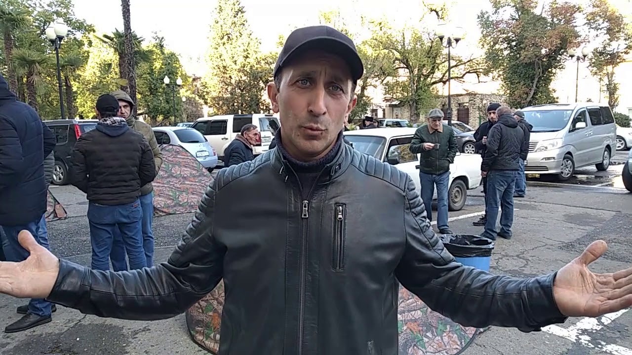 Джансух Адлейба о руководстве Абхазии: «Они выбрали путь Пашиняна»