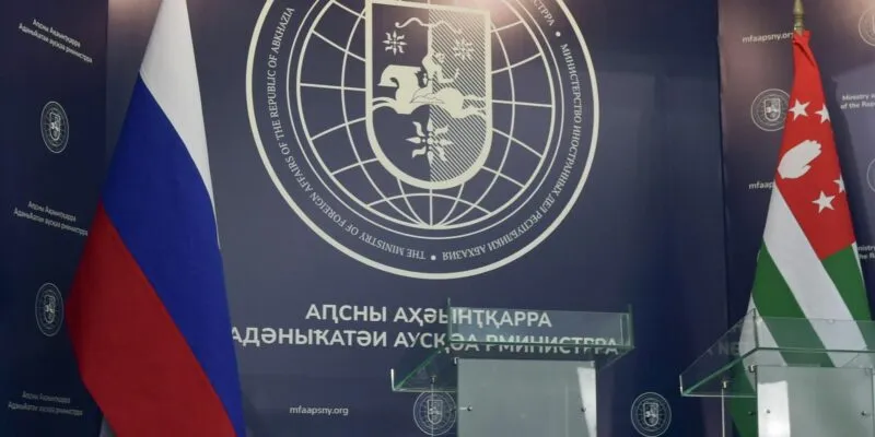 Де-факто МИД: попытки Тбилиси вернуть Абхазию «абсолютно бесперспективны»