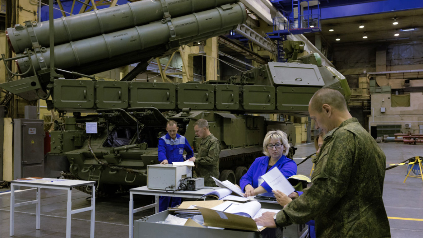 ЕС введет санкции против еще 115 российских компаний и физлиц