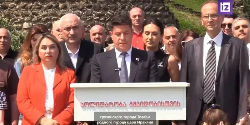 კრემლთან დაახლოებული ქართველები პუტინსა და კობახიძეს „დასავლური საფრთხის წინააღმდეგ ქვეყნების უპირობო გაერთიანების“ მოწოდებით მიმართავენ