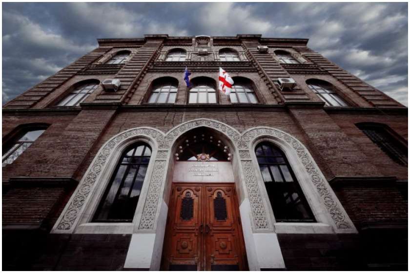 საქართველოს საგარეო უწყება ემიგრანტებს მოუწოდებს, კერძო პირებისა და პოლიტიკური ჯგუფების დაპირებებს არ ენდონ