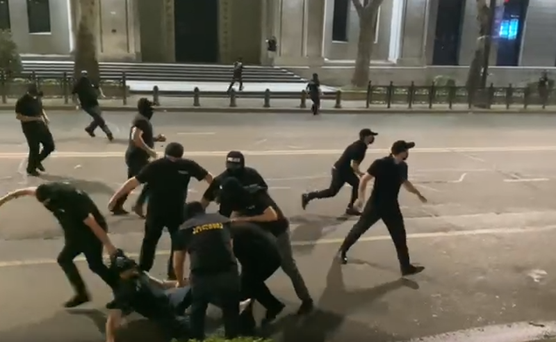 "თუ დაგაკავეს, აუცილებლად გაითვალისწინეთ" – იურისტის რჩევები