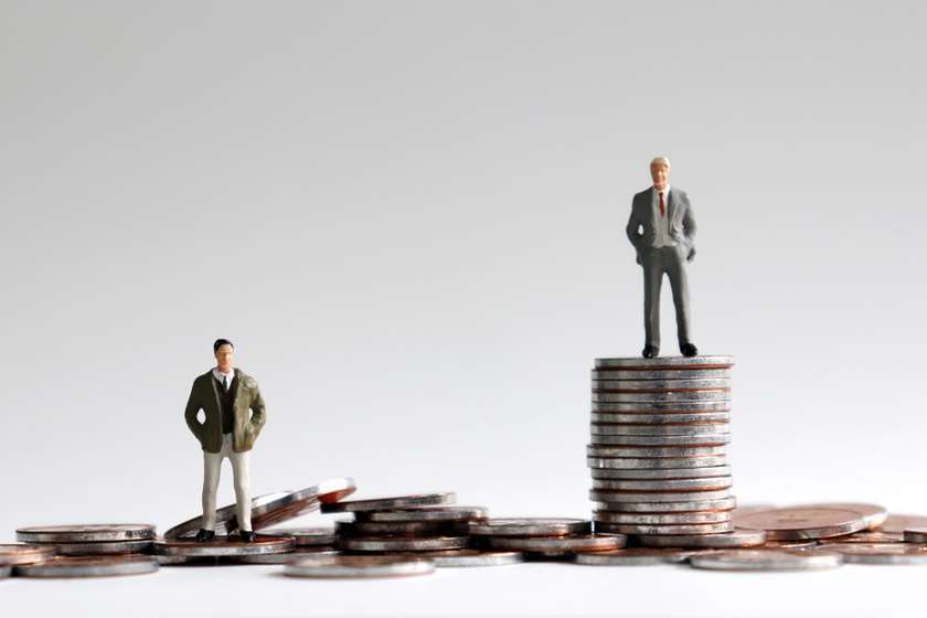 Oxfam: „პანდემიის დროს მსოფლიოს 10 უმდიდრესი ადამიანი კიდევ უფრო გამდიდრდა“