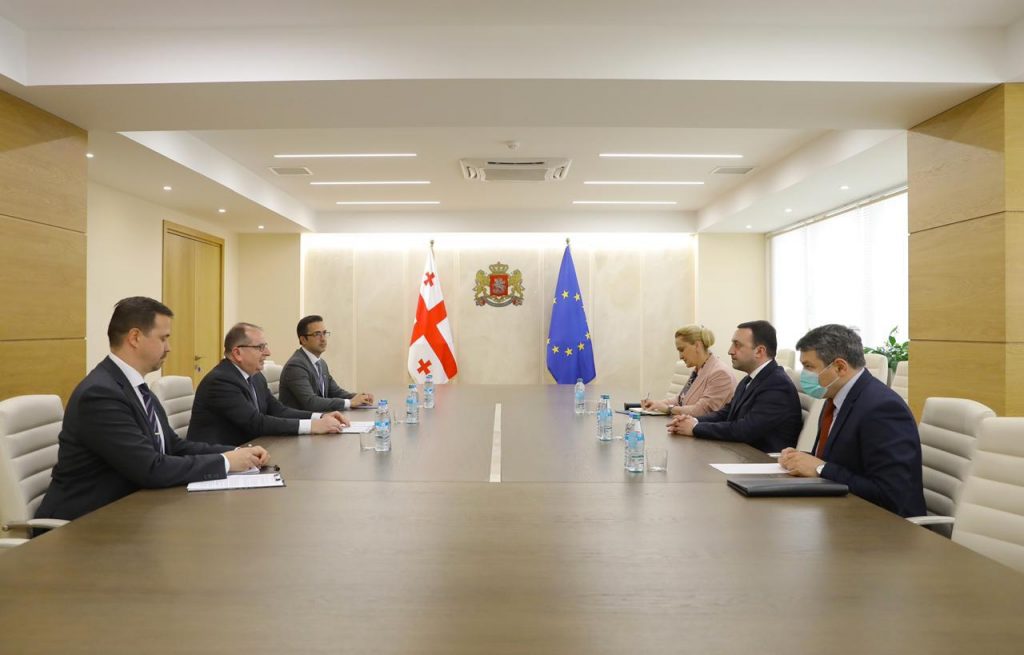 თავდაცვის მინისტრი ევროკავშირის მონიტორინგის მისიის ახალ ხელმძღვანელს შეხვდა