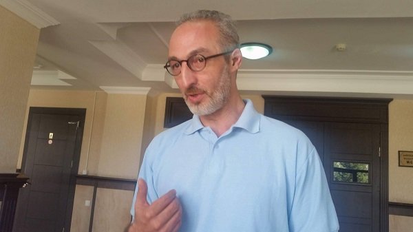 "ჩემზე ფსიქოლოგიურ ზეწოლას ეწევიან, ჩემ ოჯახსაც გადაწვდნენ"