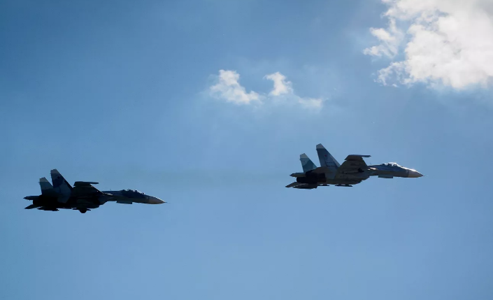 რუსულმა Su-27-მა ამერიკულ ЕР-3Е–ს შავი ზღვის თავზე გზა გადაუჭრა