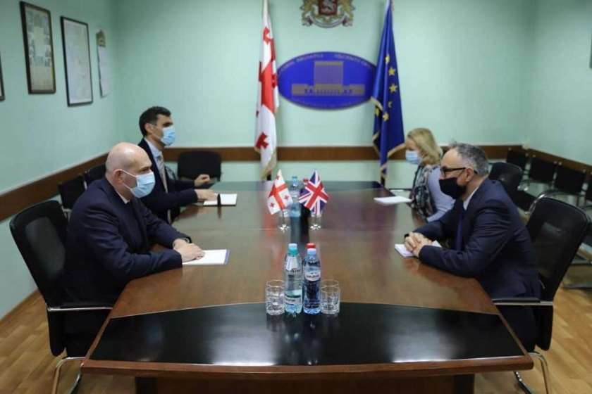 რუსლან აბაშიძე გაერთიანებული სამეფოს ელჩს შეხვდა