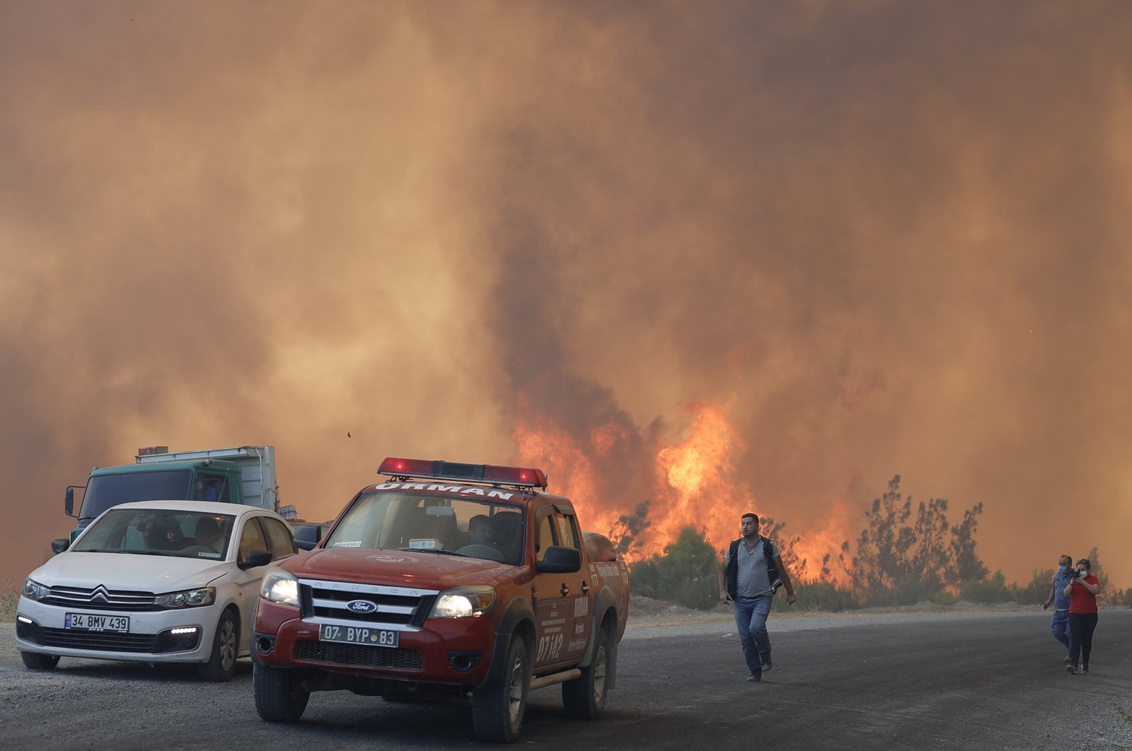 მე–5 დღეა, თურქეთში ტყის ხანძრები მძვინვარებს – ცეცხლის ქრობის პროცესში აზერბაიჯანიდან, ირანიდან, რუსეთიდან და უკრაინიდან გაგზავნილი სპეცთვითმფინავებიც ჩაერთვნენ